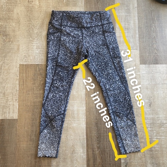 Lululemon leggings - Picture 4 of 10